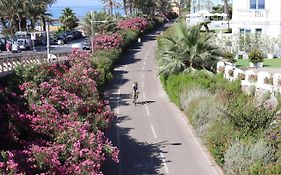 kaDevi Sanremo -centralissimo, parcheggio gratuito, bici-
